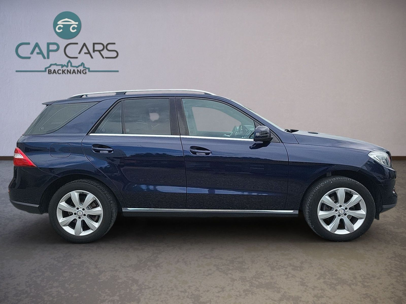 Mercedes-Benz ML 350 CDI 4MATIC BlueTec*AHK*Leder*Kamera — photo 8