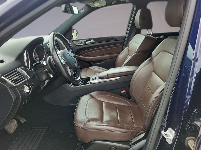 Mercedes-Benz ML 350 CDI 4MATIC BlueTec*AHK*Leder*Kamera — photo 12