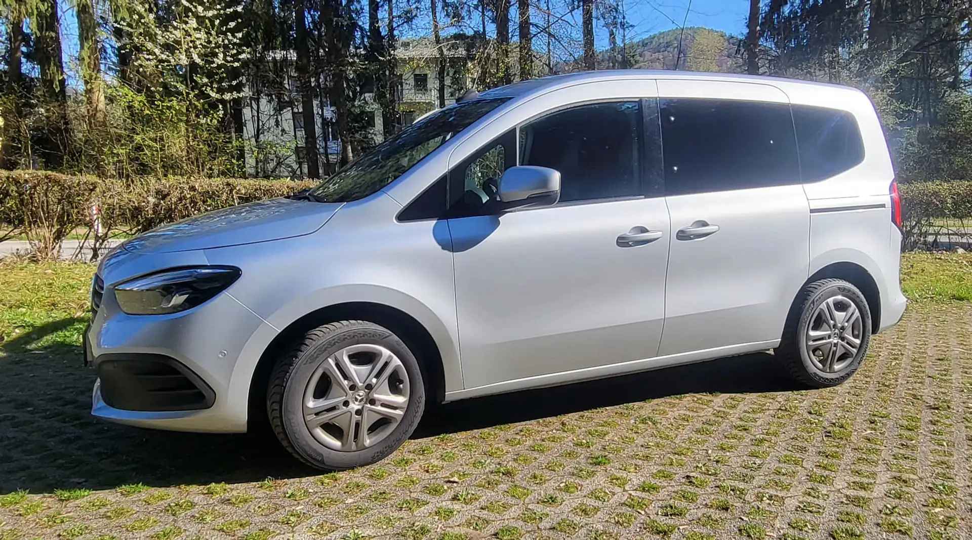 Mercedes-Benz T-Klasse T-Klasse Standard 180d Style Style Grau - 2