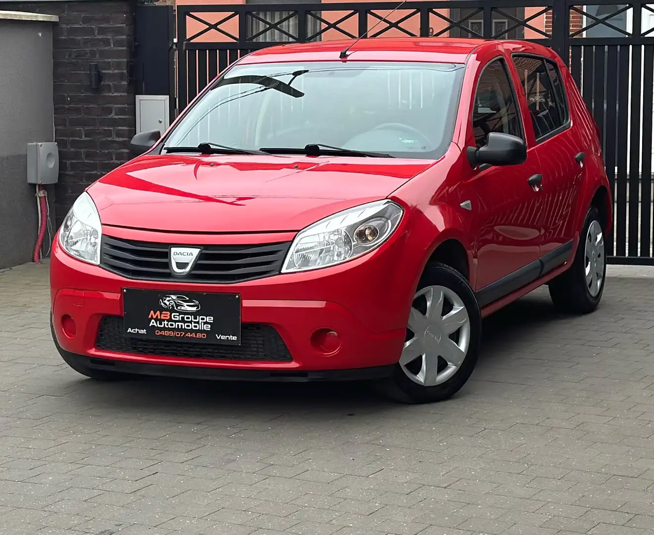 Dacia Sandero 1.5 dCi Ambiance FAP / EURO 5 Rojo - 1