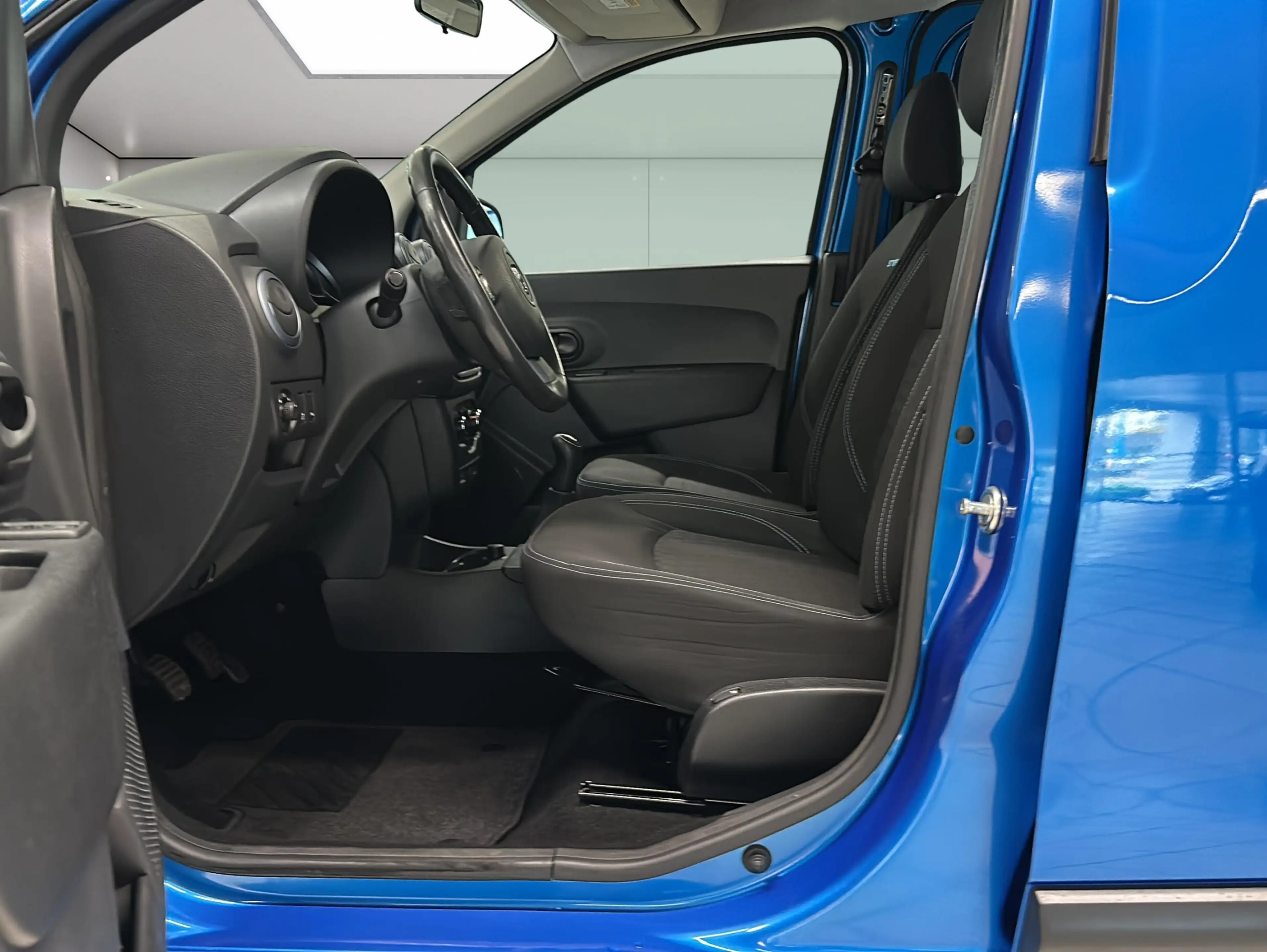 Dacia Dokker 1.2 TCe Stepway|Klima|Tempo|Navi|AHK|ShZ — photo 12