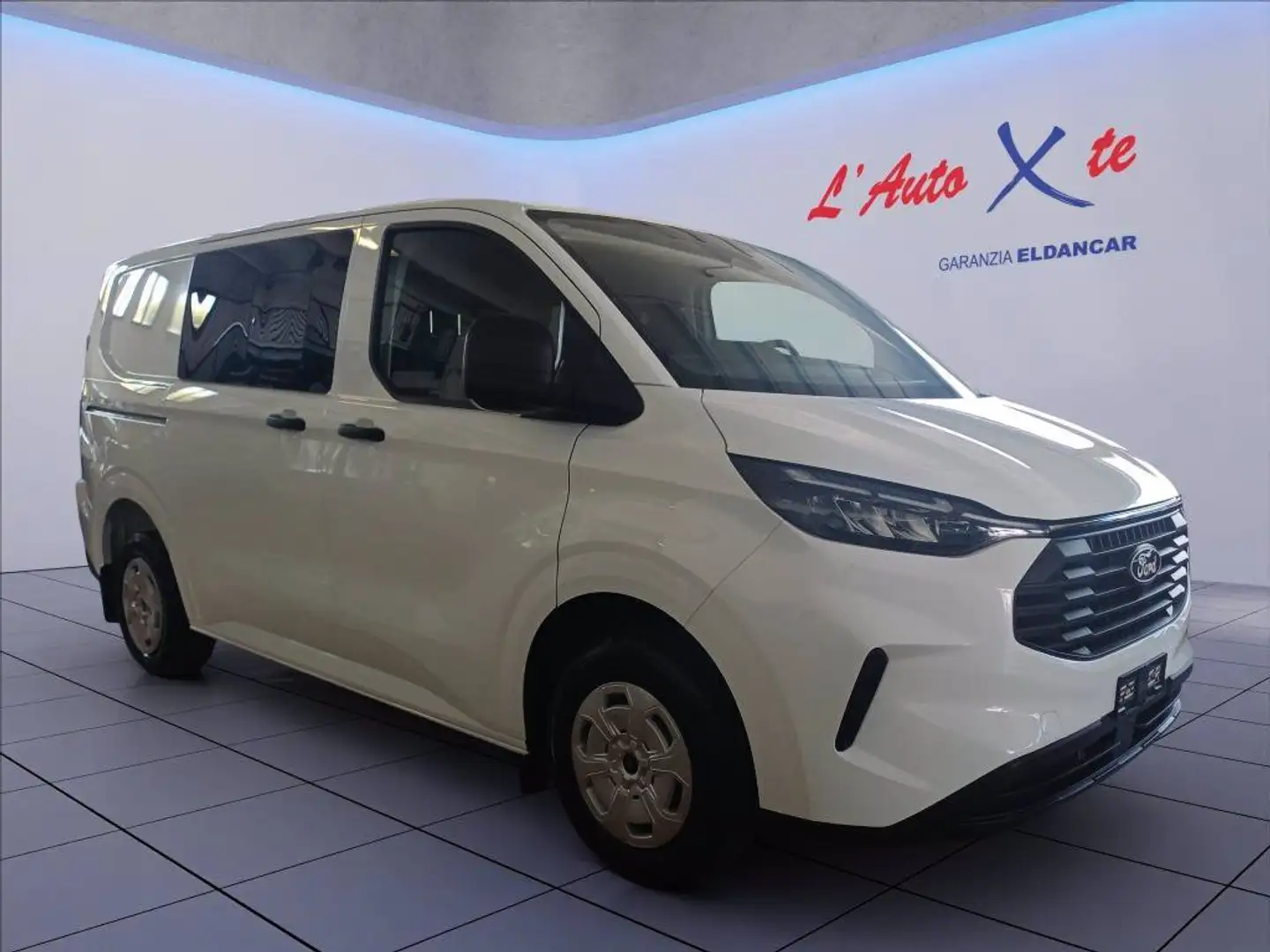 Ford Transit Custom V710 320 2.0 ecoblue 136cv Trend L1H1 d.cab. Wit - 1