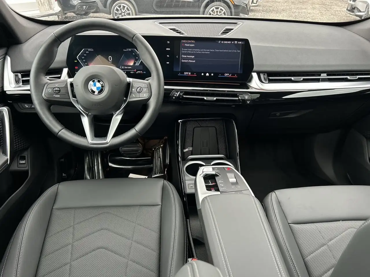 BMW X1 снимка BMW X1