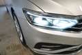 Volkswagen Passat Variant Elegance 2,0 SCR TDI DSG PANO MATRIX AID Zilver - thumbnail 21