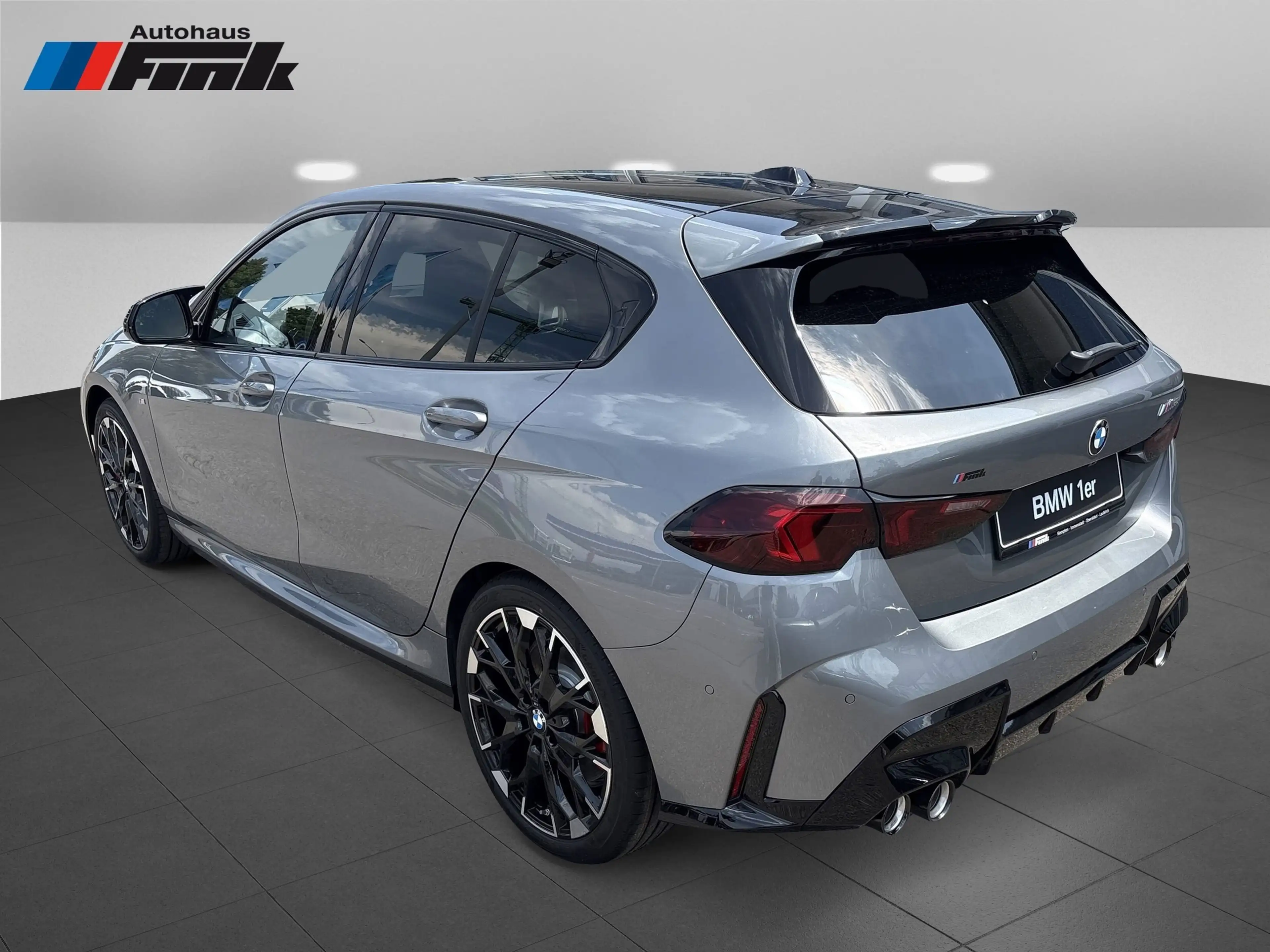 BMW 135 M135 xDrive — photo 4