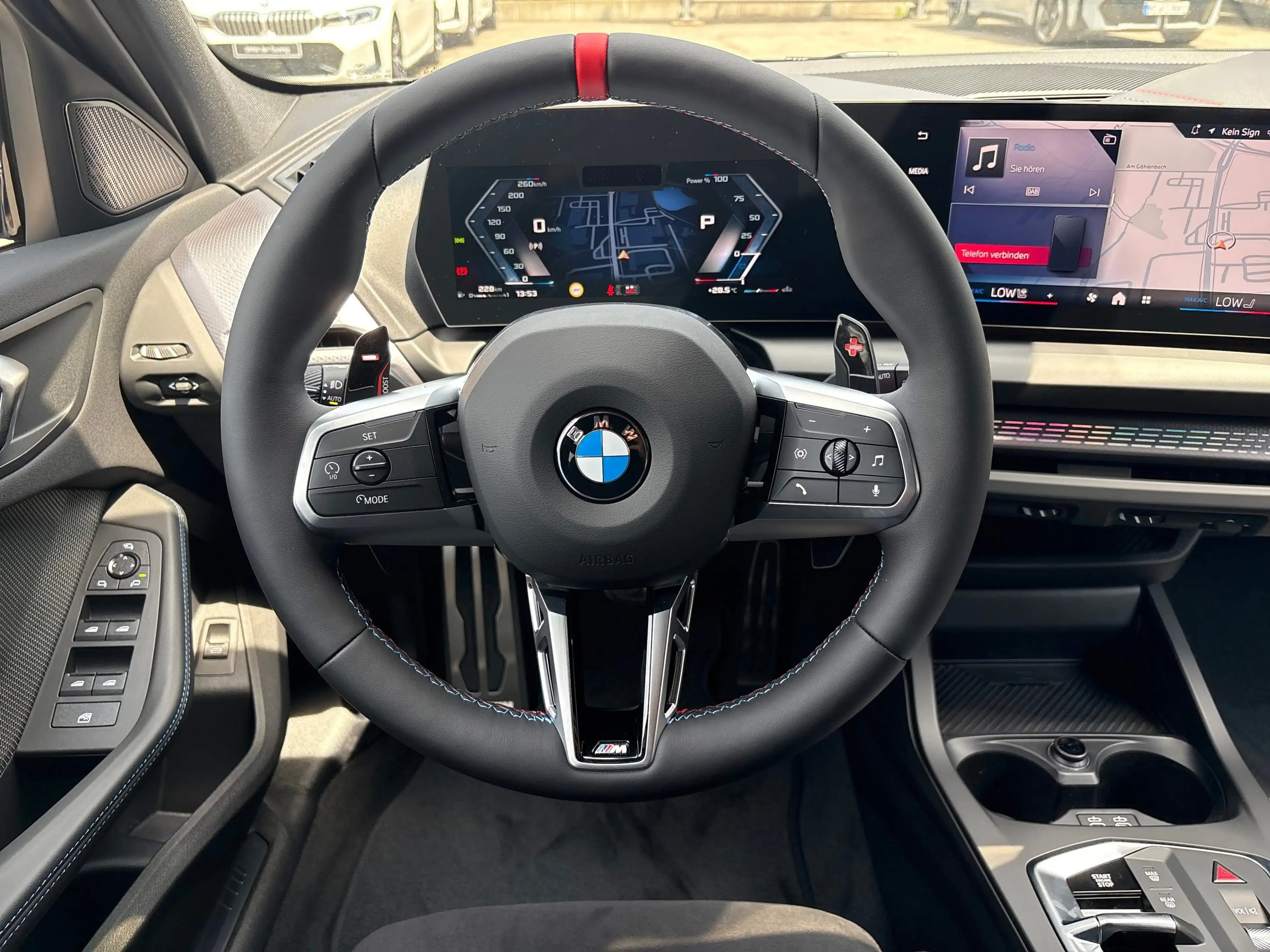 BMW 135 M135 xDrive — photo 12