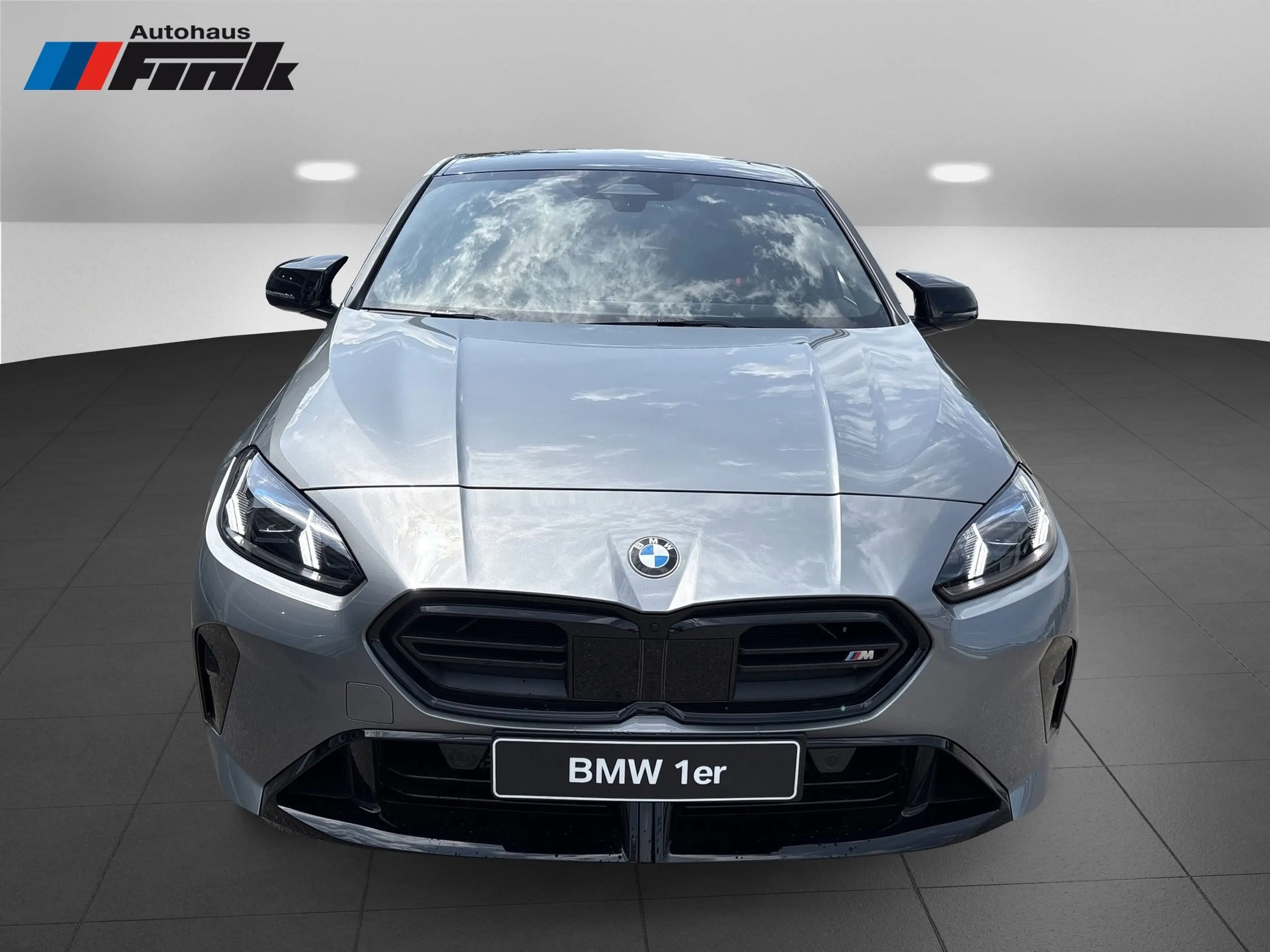 BMW 135 M135 xDrive — photo 2