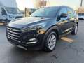 Hyundai TUCSON 1,7 CRDI GO! Schwarz - thumbnail 1