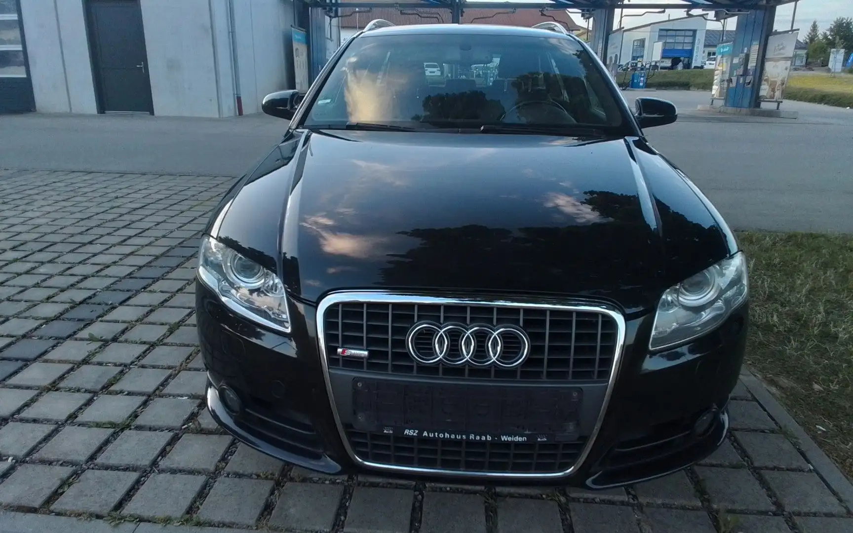 Audi A4 2.0 TDI 125kW (DPF) Avant Black - 1