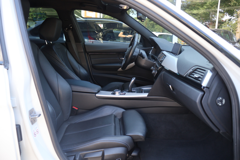 BMW 318 3-serie Touring 318i M Sport Automaat | origineel — photo 18