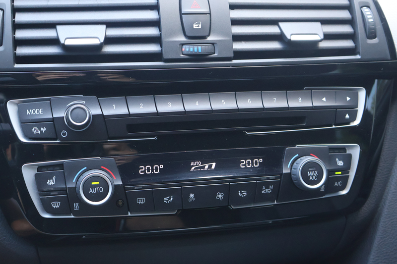 BMW 318 3-serie Touring 318i M Sport Automaat | origineel — photo 14