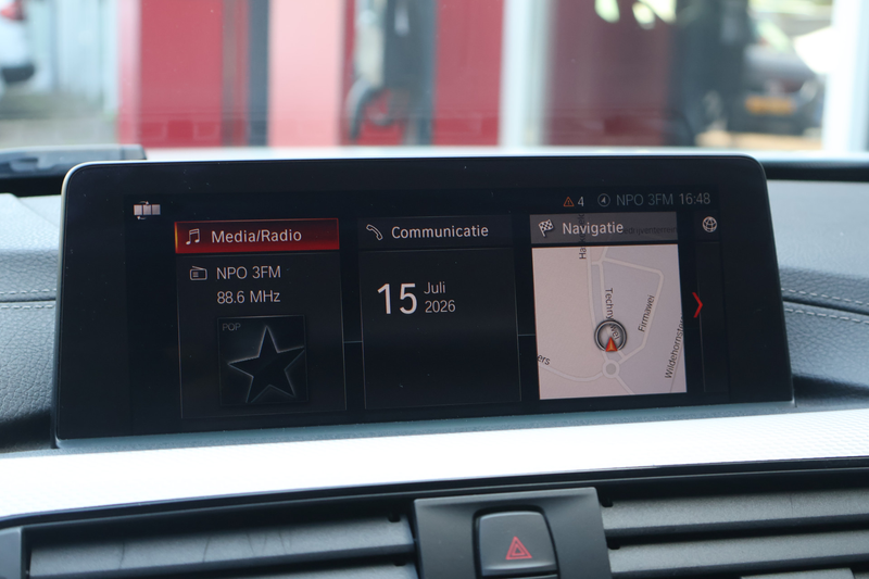 BMW 318 3-serie Touring 318i M Sport Automaat | origineel — photo 10