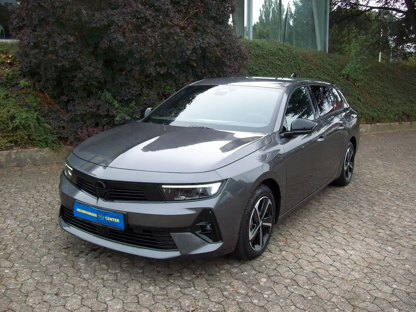 Opel Astra L ST 1.2T GS 360* SHZ LHZ Navi AT Grau - 2