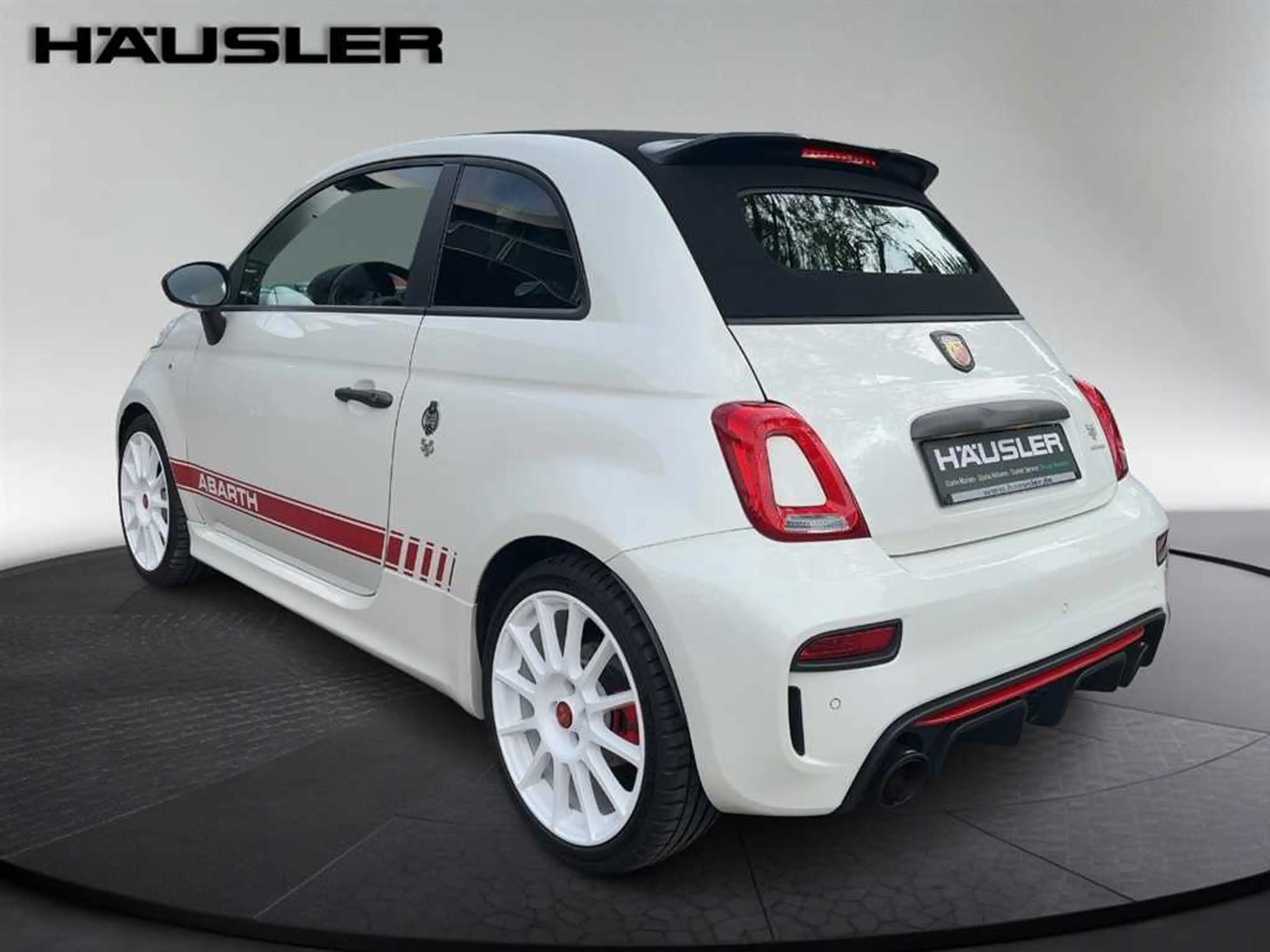 Abarth 595C 1.4T esseesse*Carbon*Akrapovič*Carplay*Xenon* — photo 3