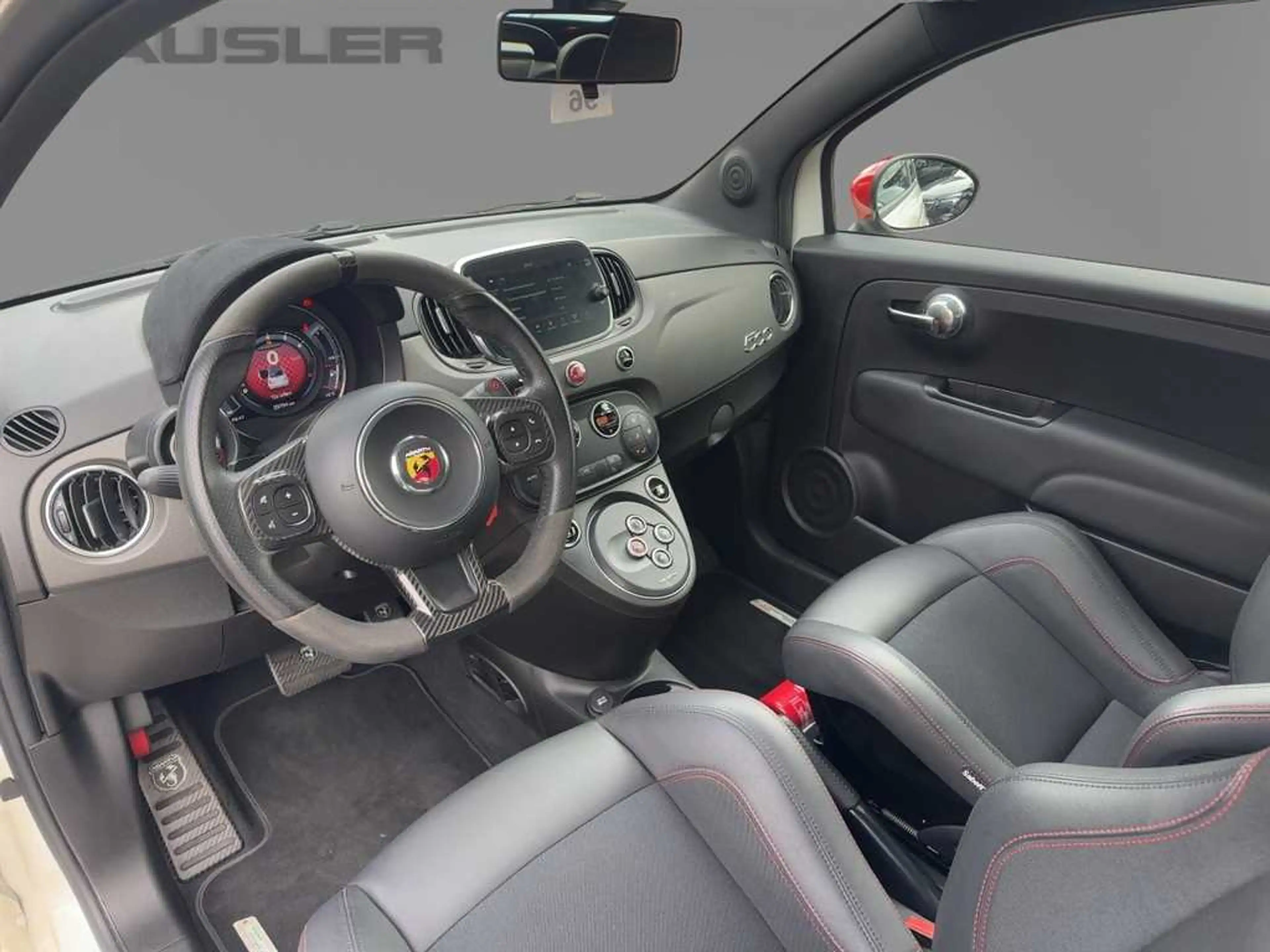 Abarth 595C 1.4T esseesse*Carbon*Akrapovič*Carplay*Xenon* — photo 8