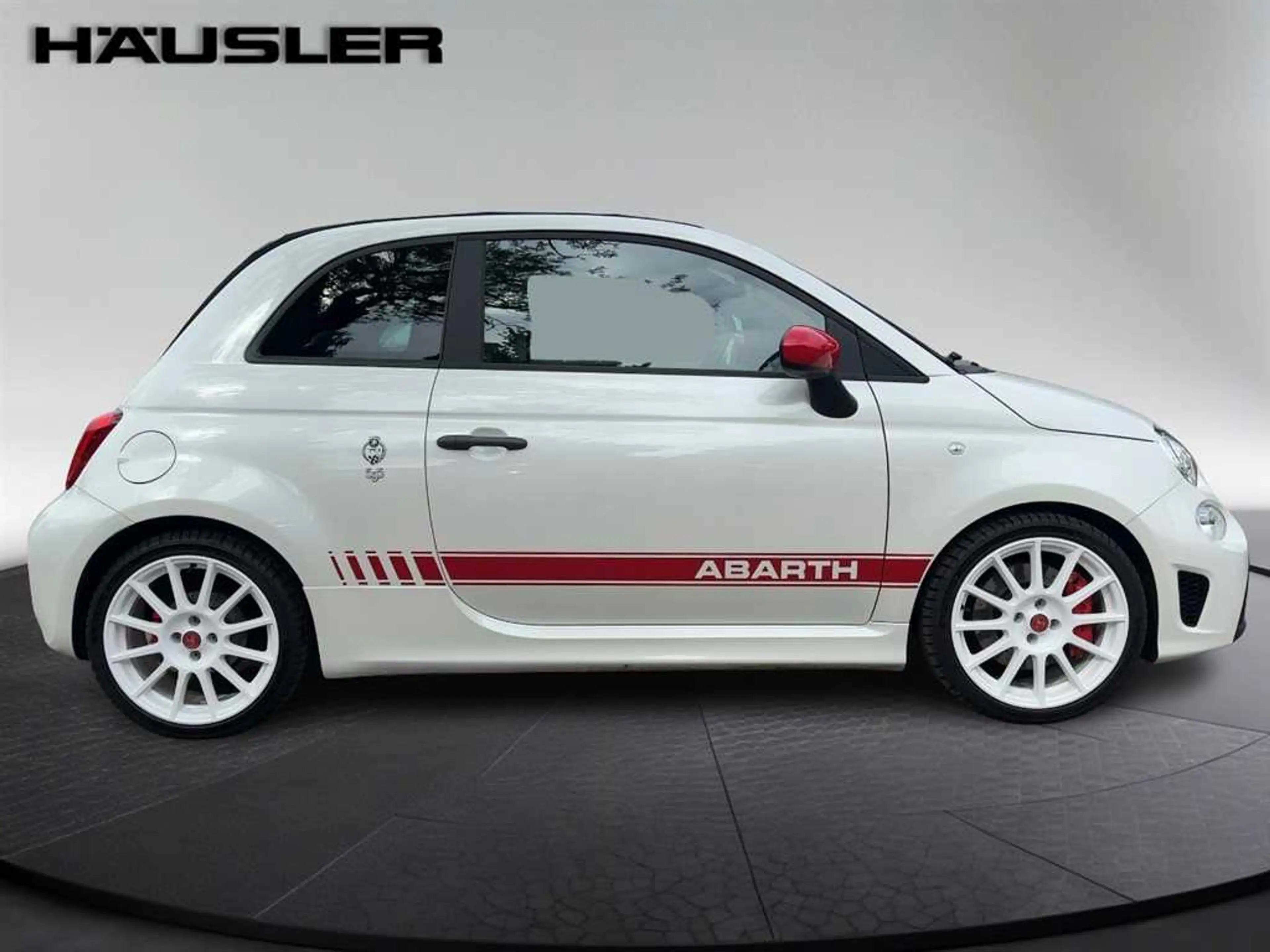 Abarth 595C 1.4T esseesse*Carbon*Akrapovič*Carplay*Xenon* — photo 5