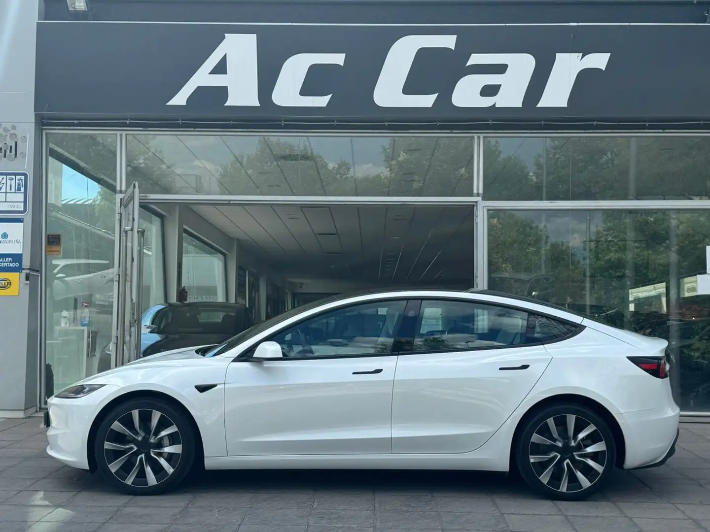 Tesla Model 3 Gran Autonomía AWD Blanco - 1