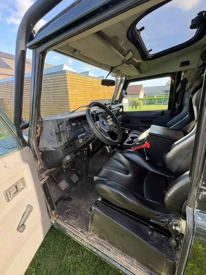 Land Rover Defender 2.5 Td5, foto 6