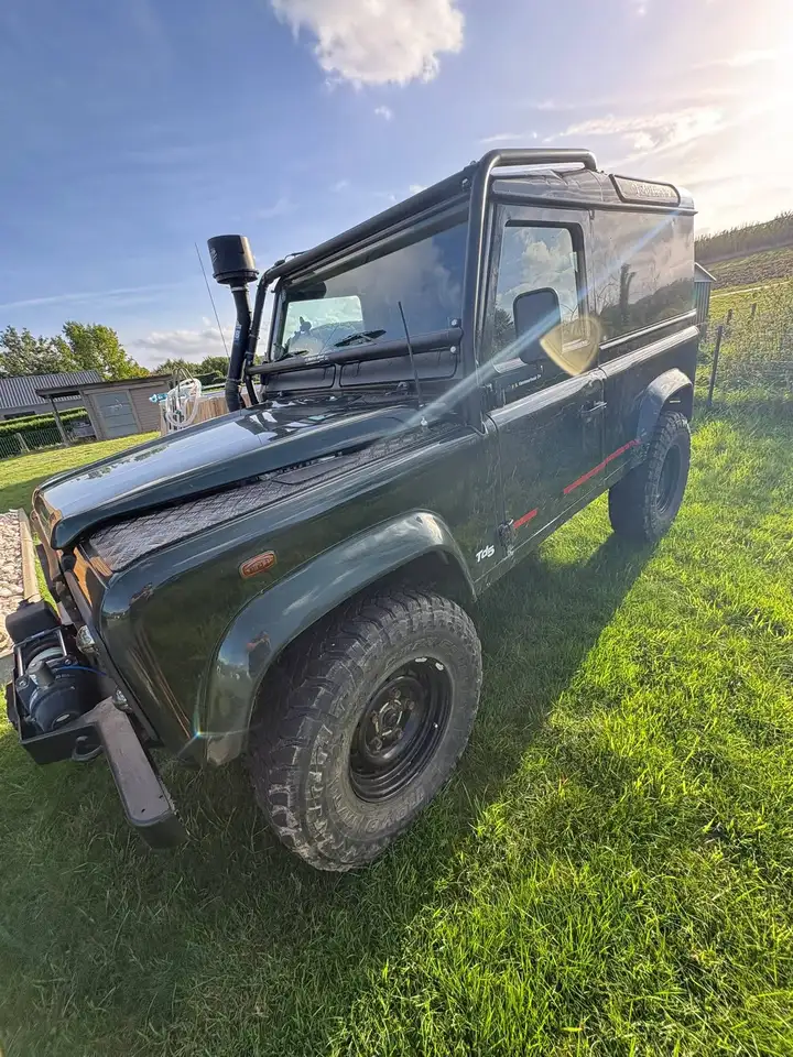Land Rover Defender 2.5 Td5, foto 3