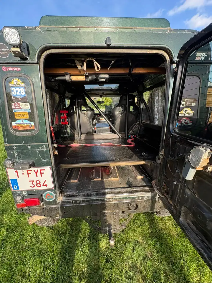 Land Rover Defender 2.5 Td5, foto 11