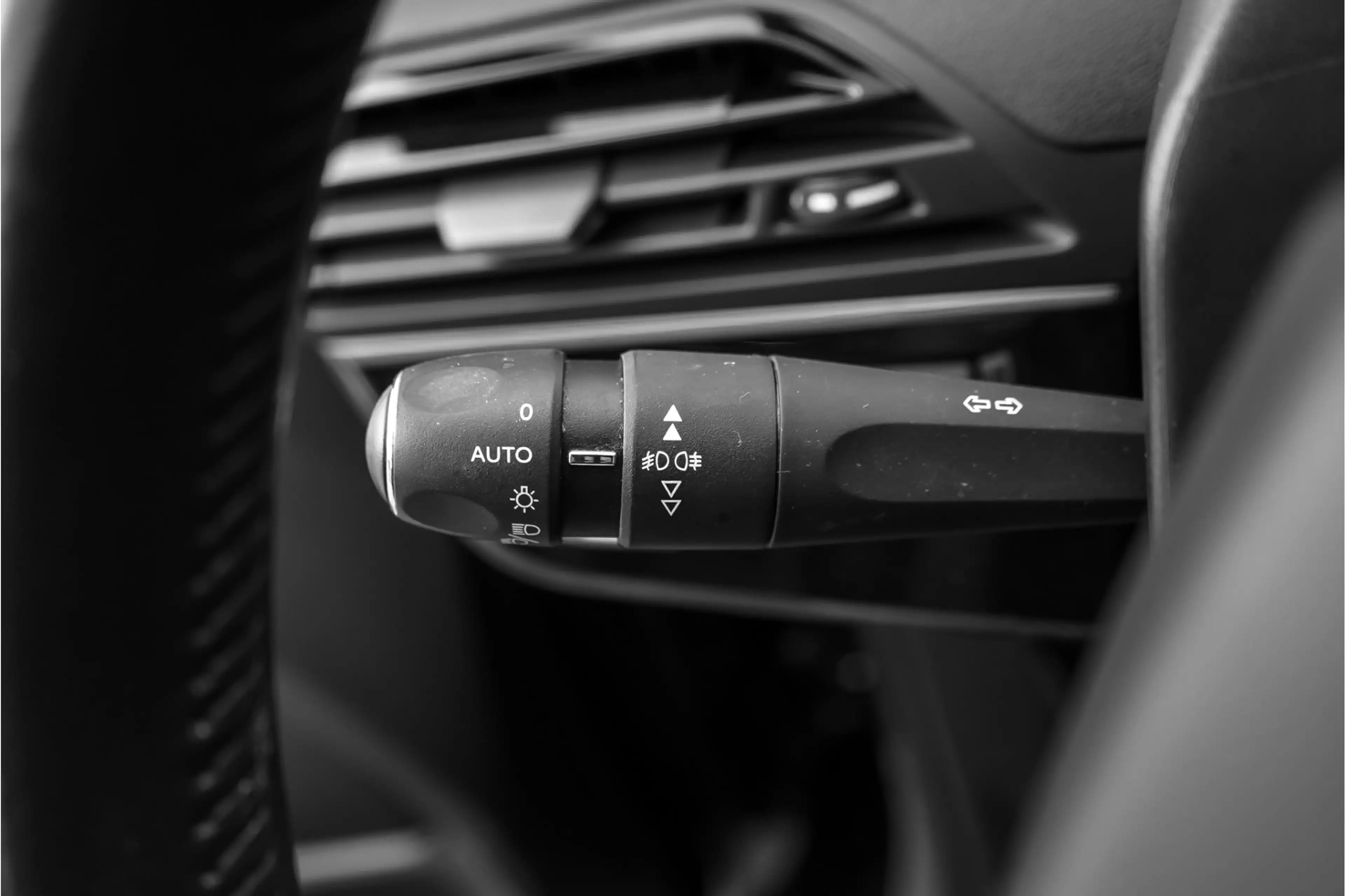 Citroen Grand C4 SpaceTourer 1.2 PureTech Business Trekhaak Handel / Export — photo 31