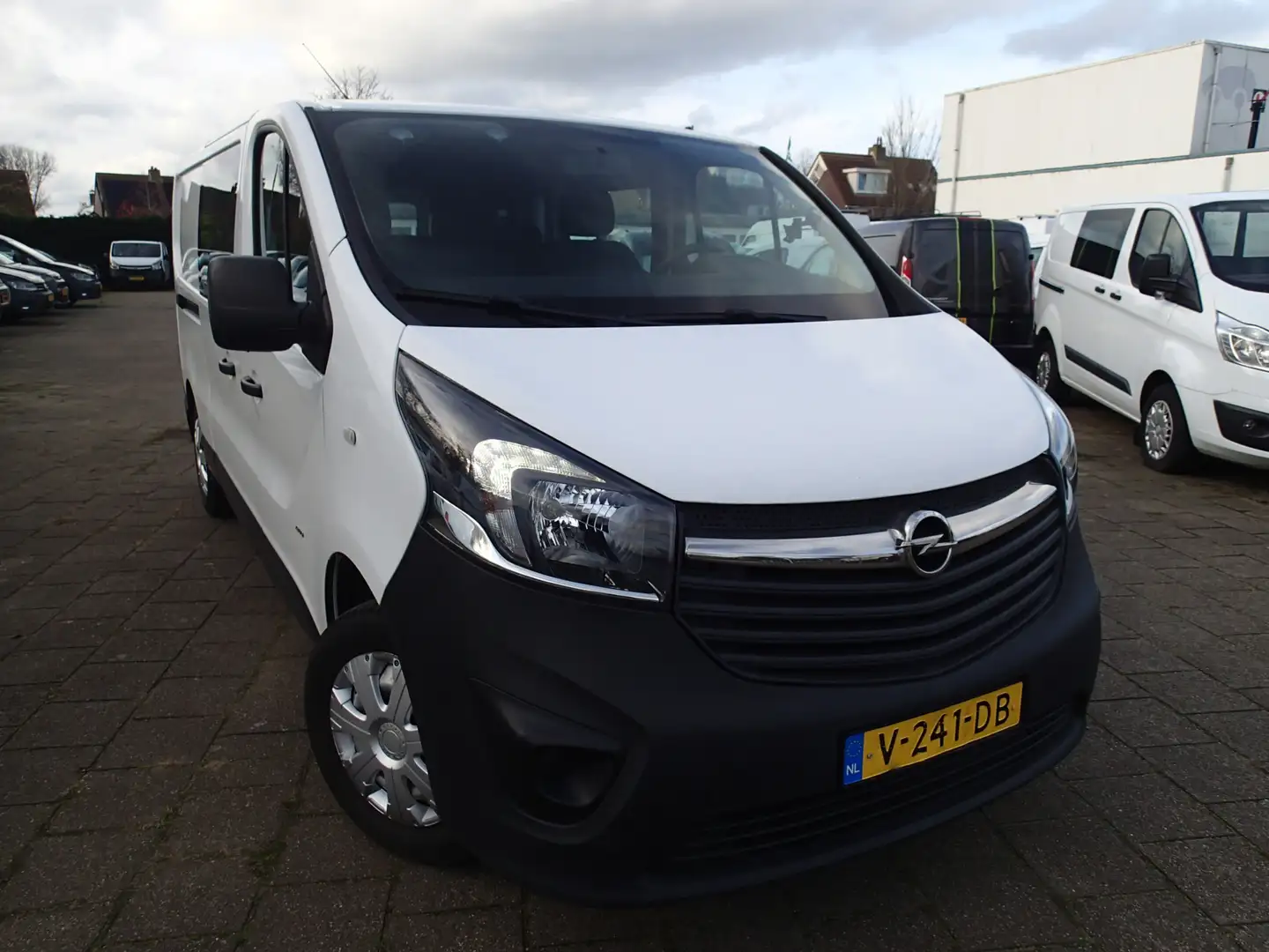 Opel Vivaro 1.6 CDTI L2H1 DC Edition VOORZIEN VAN DUBB.CABINE Blanc - 1