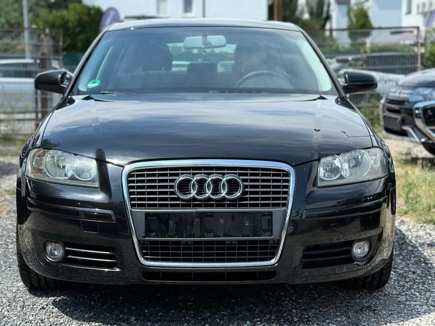 Audi A3 1.6 Attraction _ top gepflegt Schwarz - 1