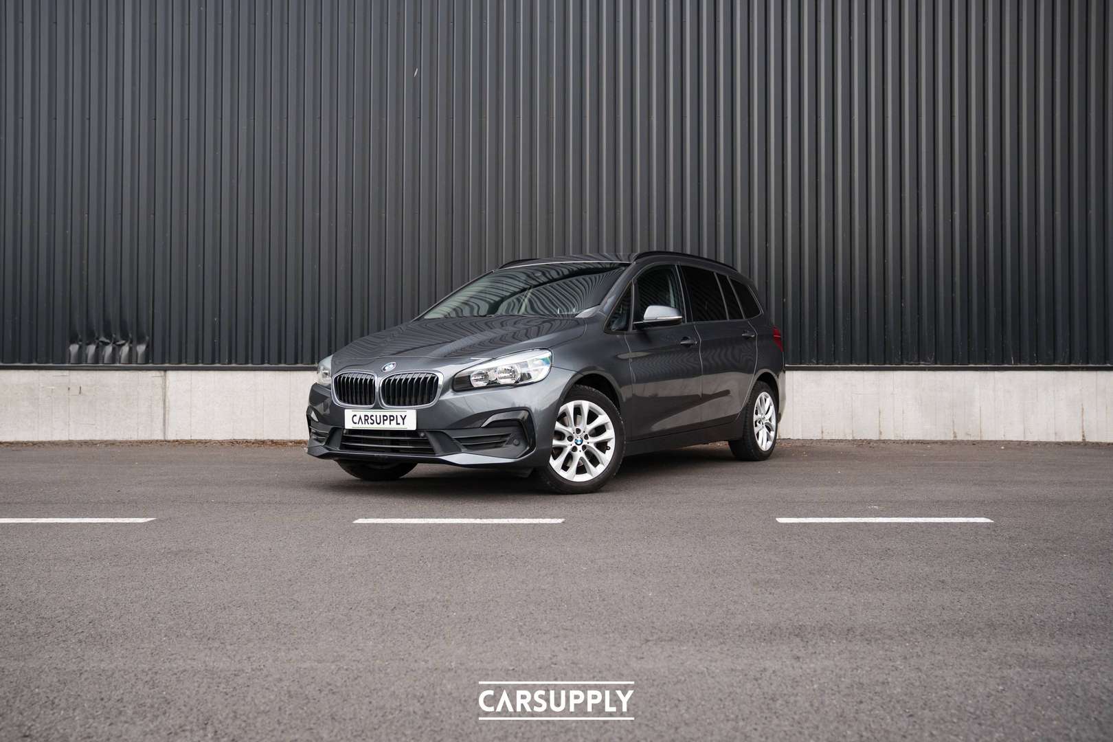 BMW 218 nuo 336 €/ mėn Benzinas 2021m. Mikroautobusas Mechaninė
