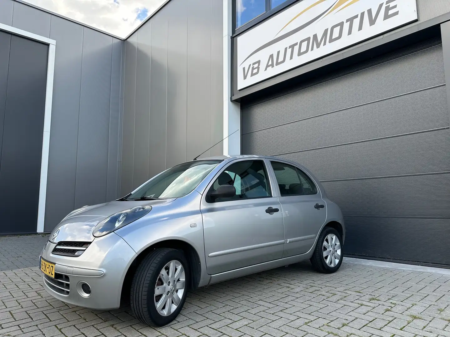 Nissan Micra 1.2 | 1e Eigenaar | 5 Deurs | Airco | LM Velgen | Серый - 2