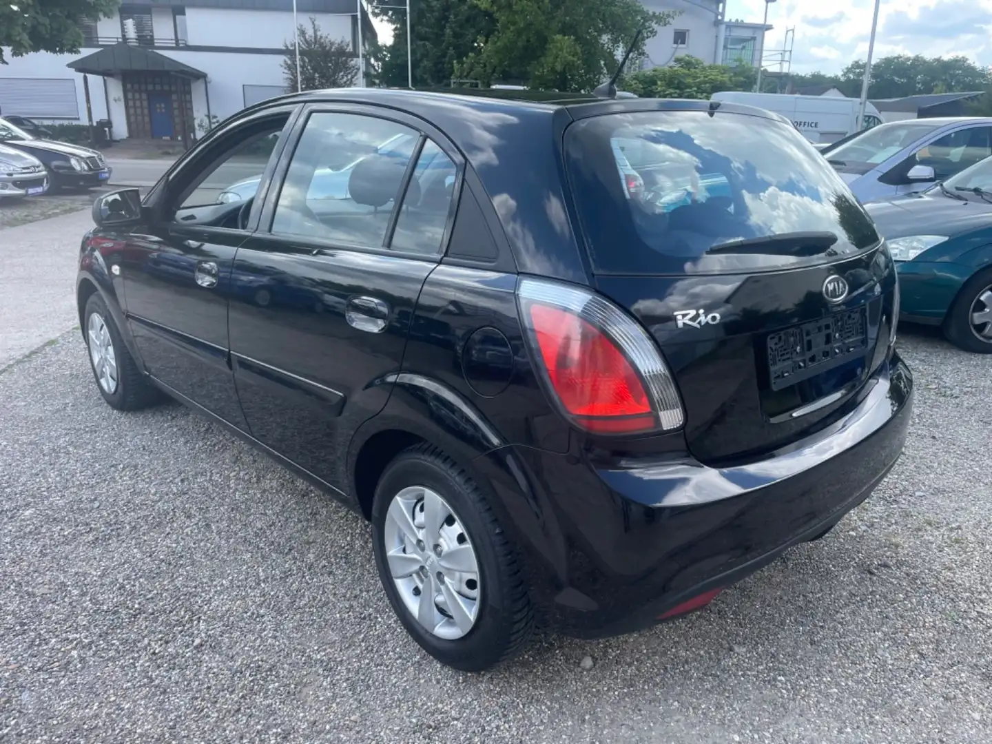 Kia Rio 1.4 Vision 5-türig KLIMA TÜV NEU !!! Negro - 2