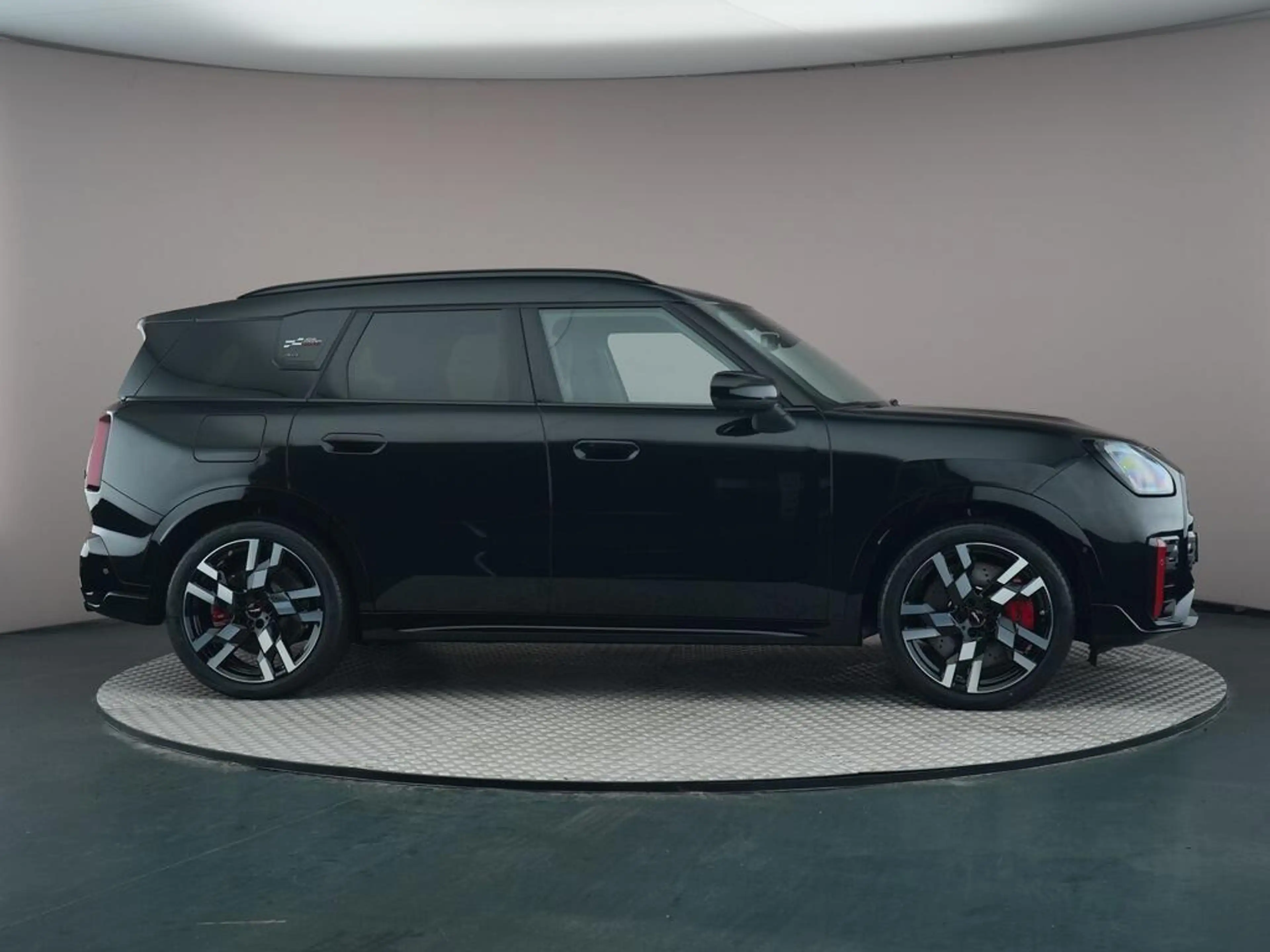 MINI John Cooper Works Countryman 2.0 JCW ALL4 XL — photo 7