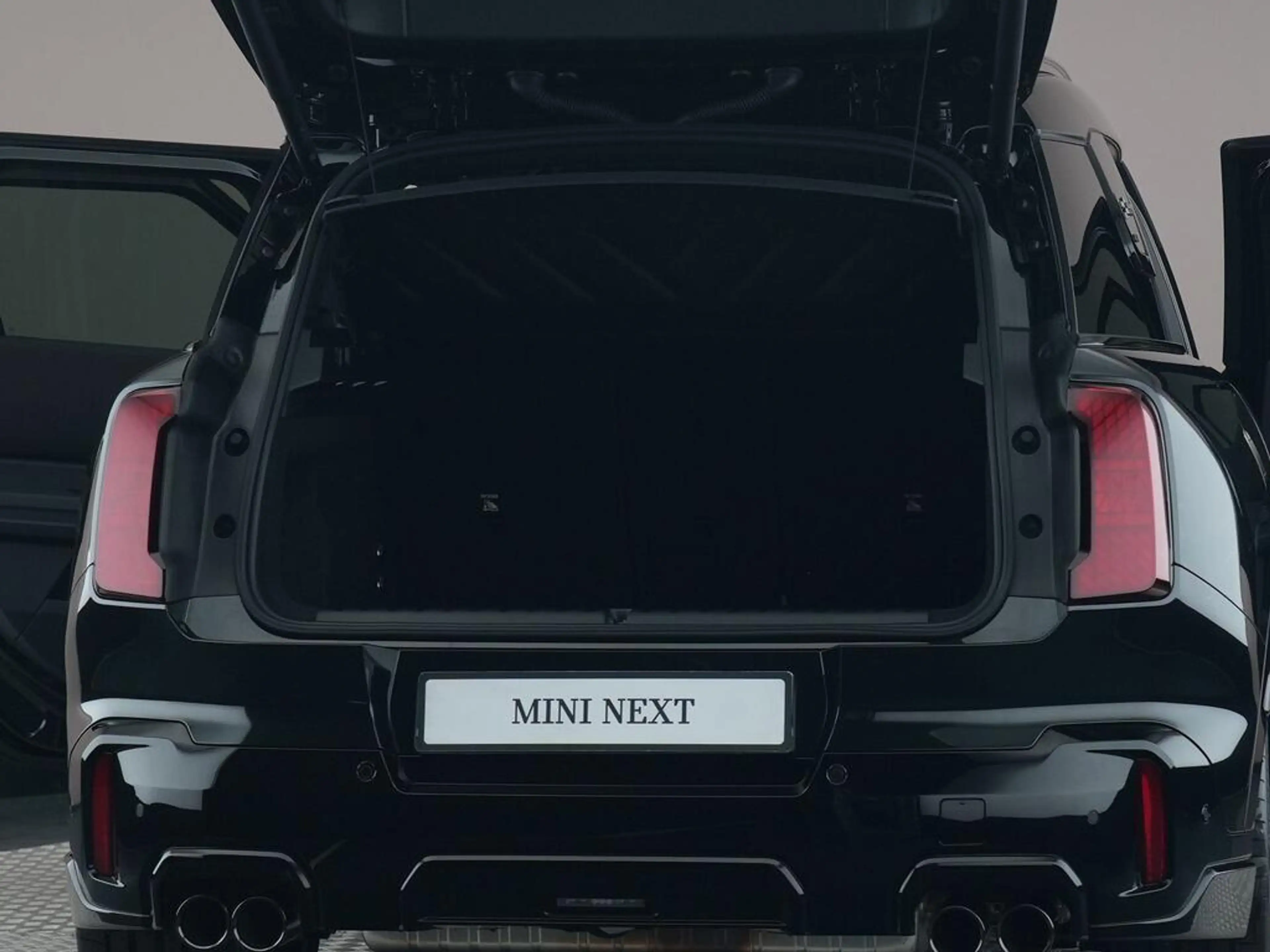 MINI John Cooper Works Countryman 2.0 JCW ALL4 XL — photo 12