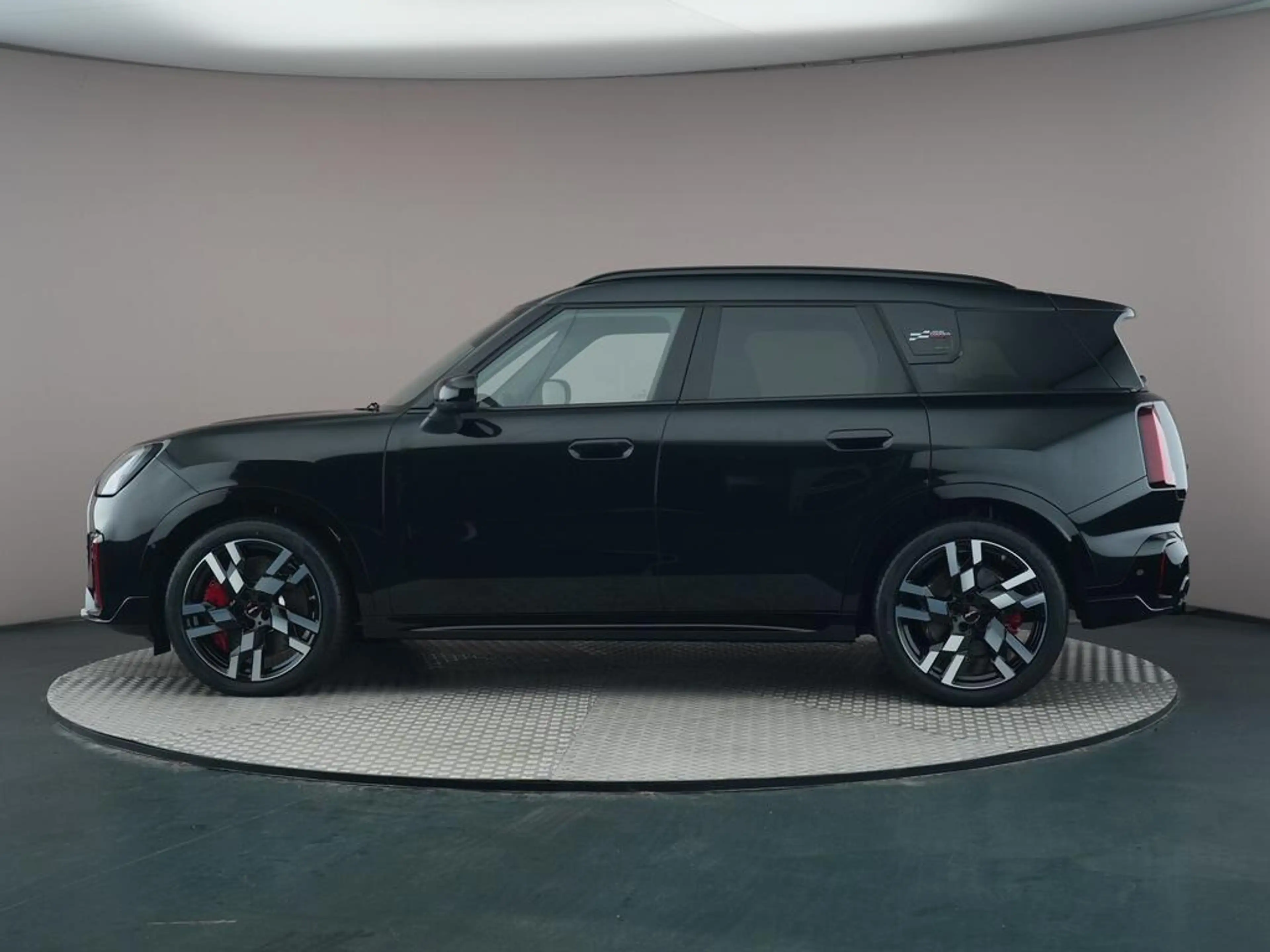 MINI John Cooper Works Countryman 2.0 JCW ALL4 XL — photo 8