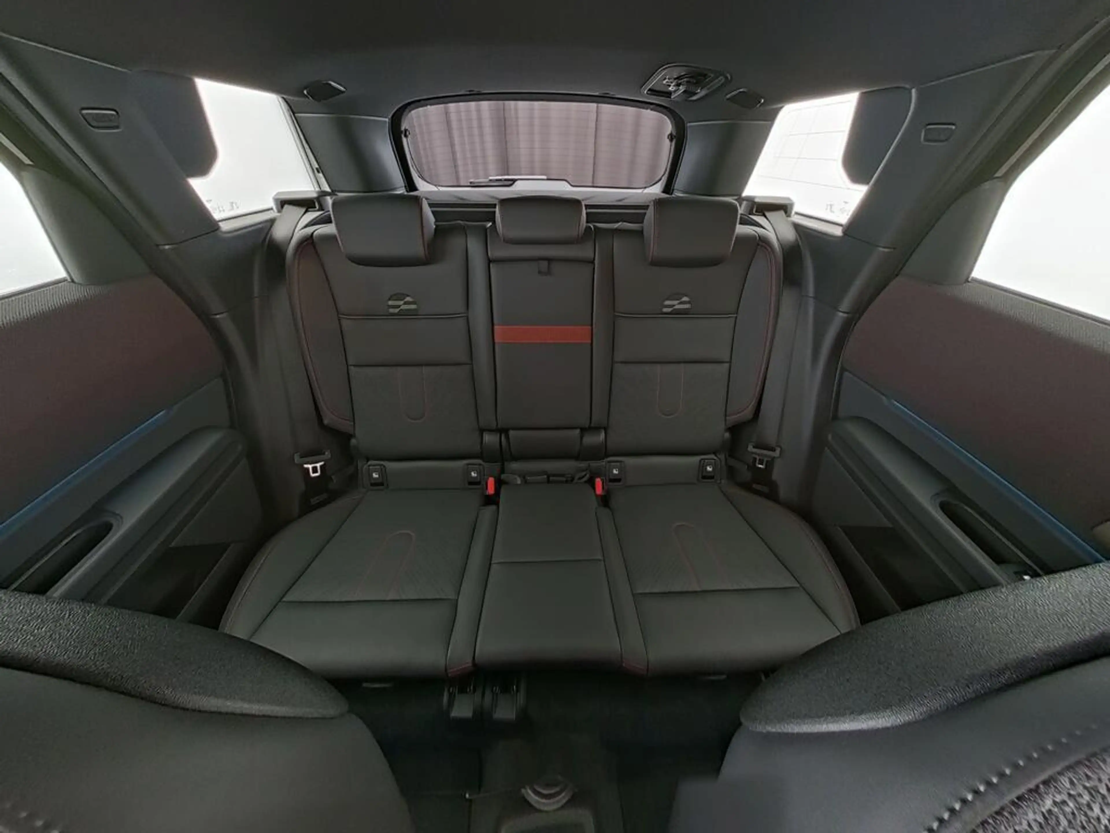 MINI John Cooper Works Countryman 2.0 JCW ALL4 XL — photo 6