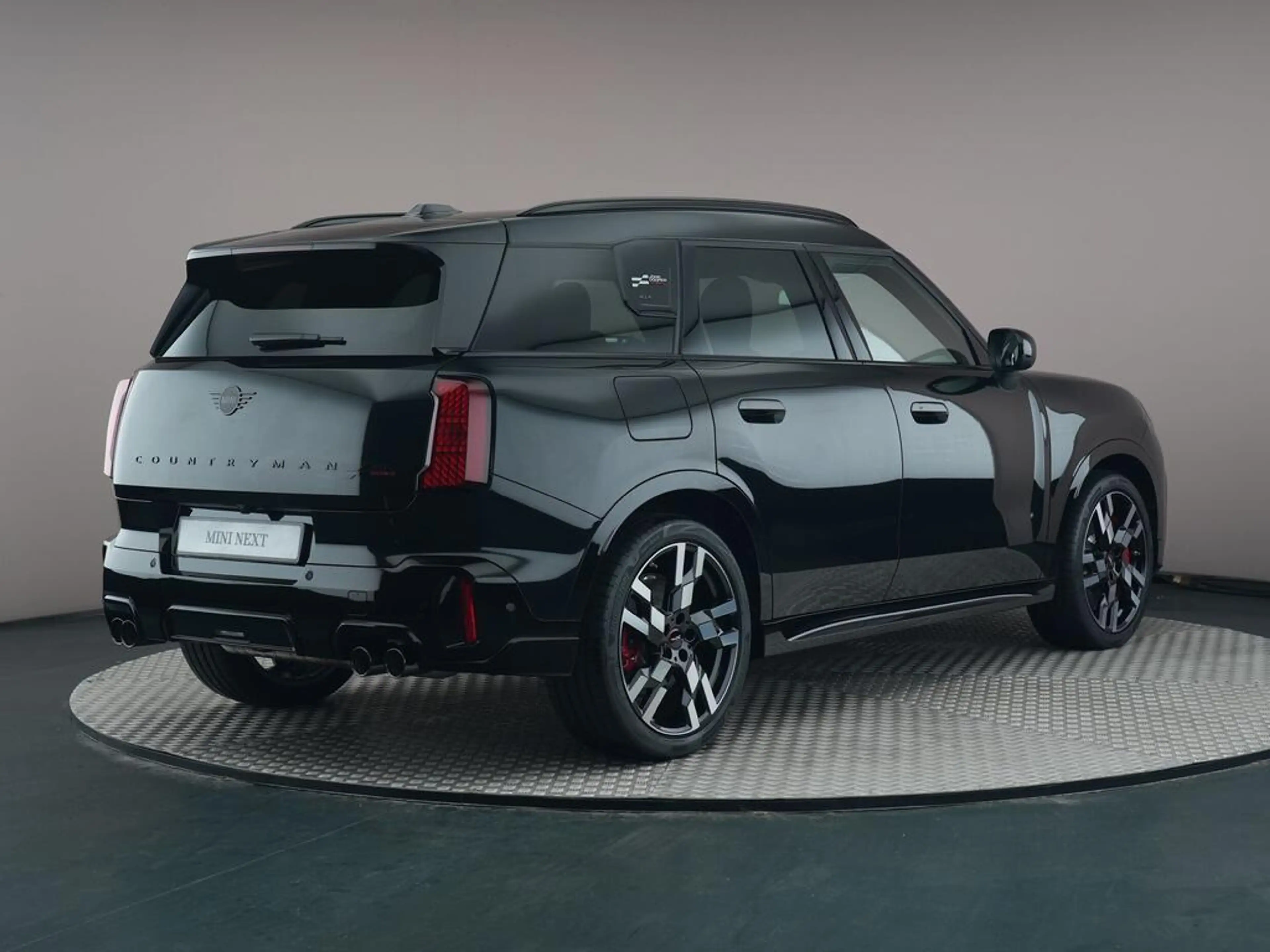 MINI John Cooper Works Countryman 2.0 JCW ALL4 XL — photo 11