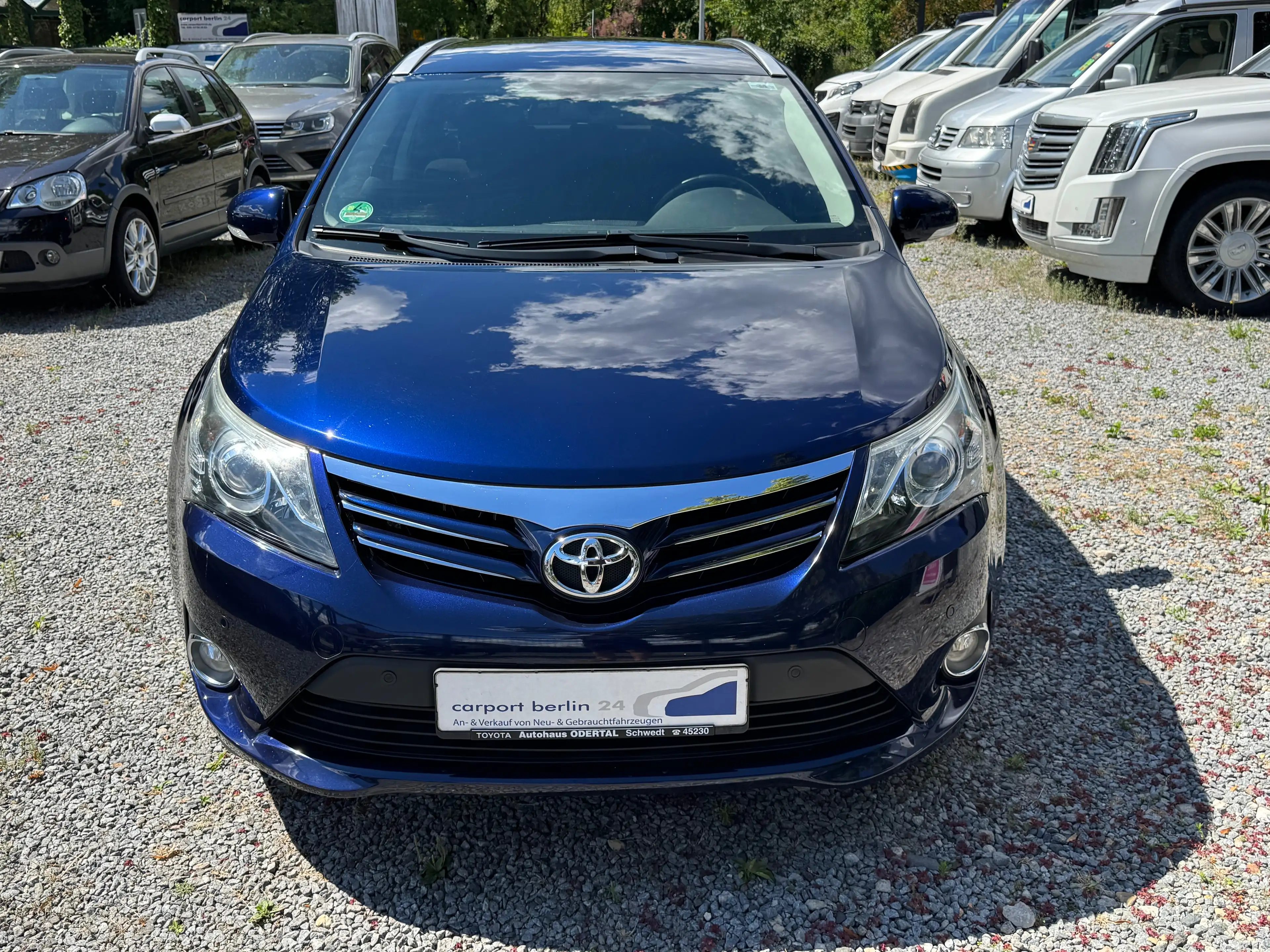 Toyota Avensis Edition — photo 8