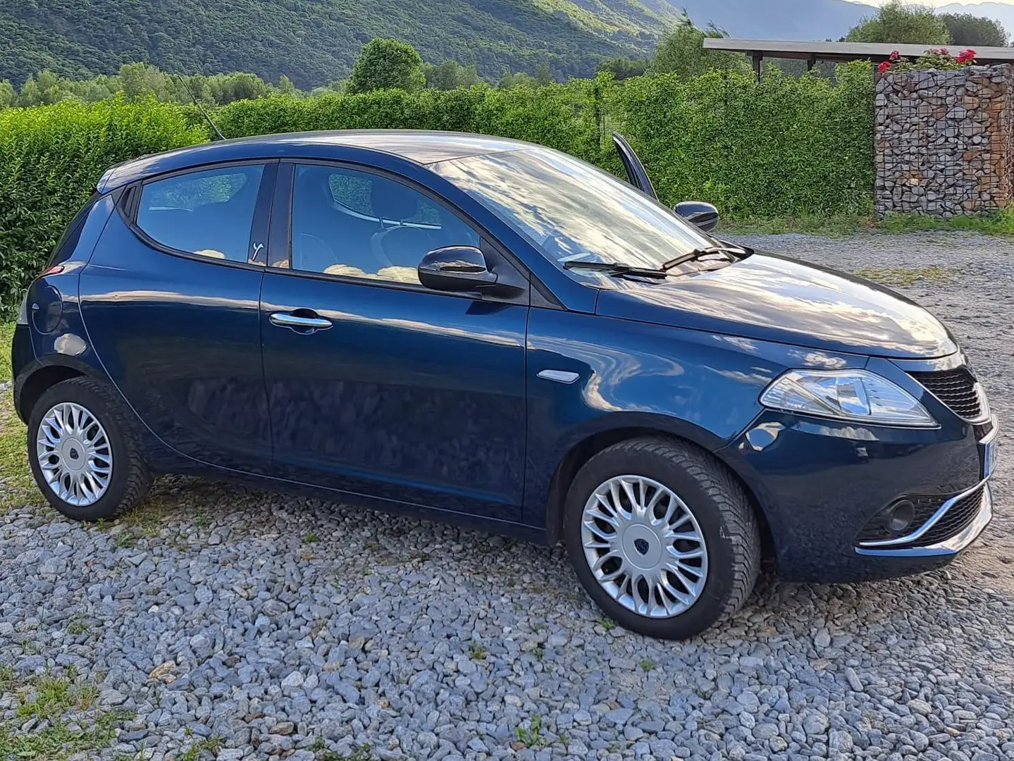 Lancia Ypsilon Ypsilon III 2017 1.2 Gold 69cv Blue - 2