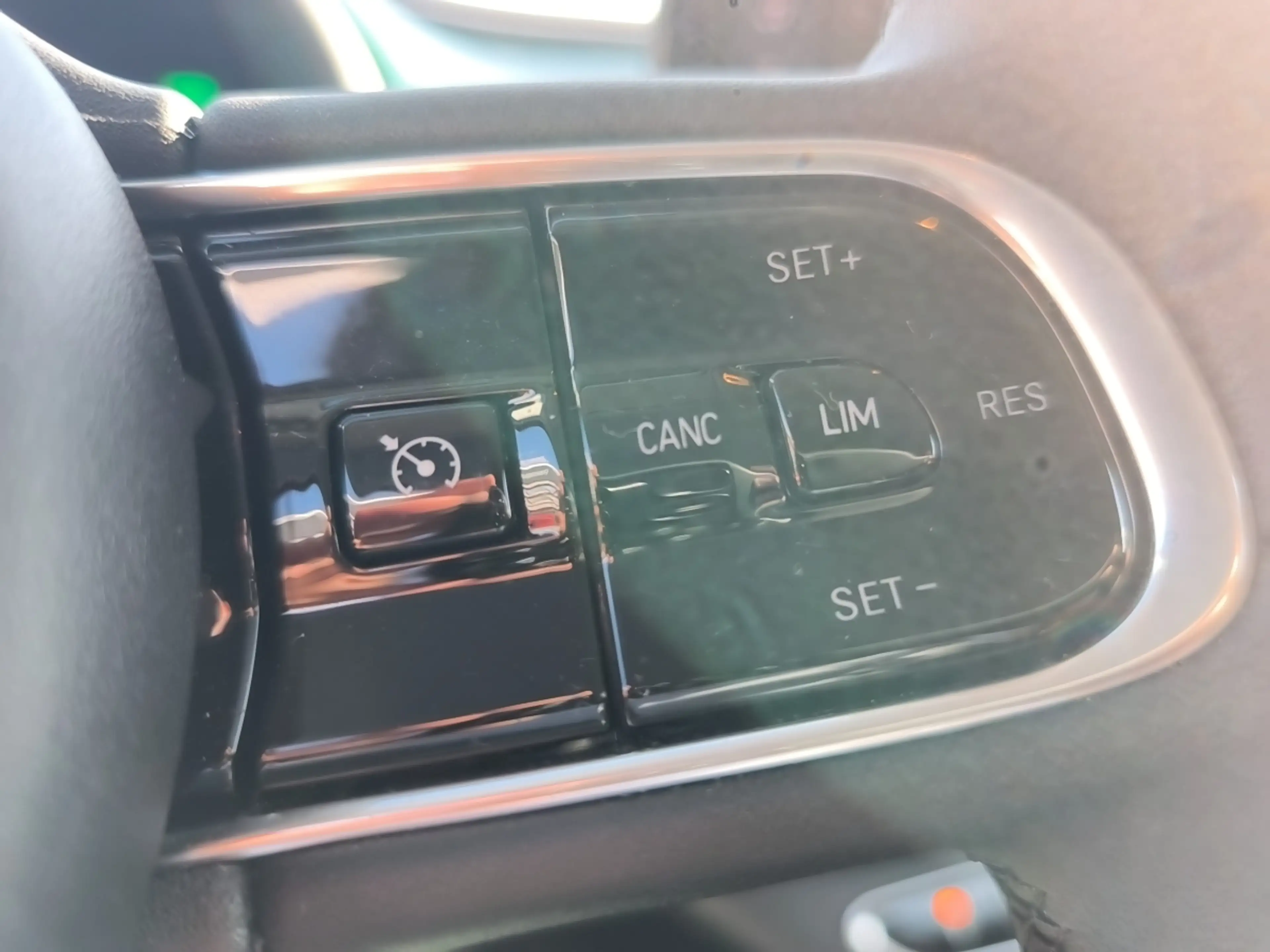 Fiat 500e Base 42kWh KLIMA*CARPLAY*ANDROID-AUTO — photo 15