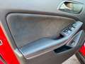 Mercedes-Benz GLA 200 200d Rojo - thumbnail 35