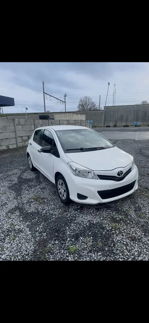 Toyota Yaris 1.0 VVT-i - 1