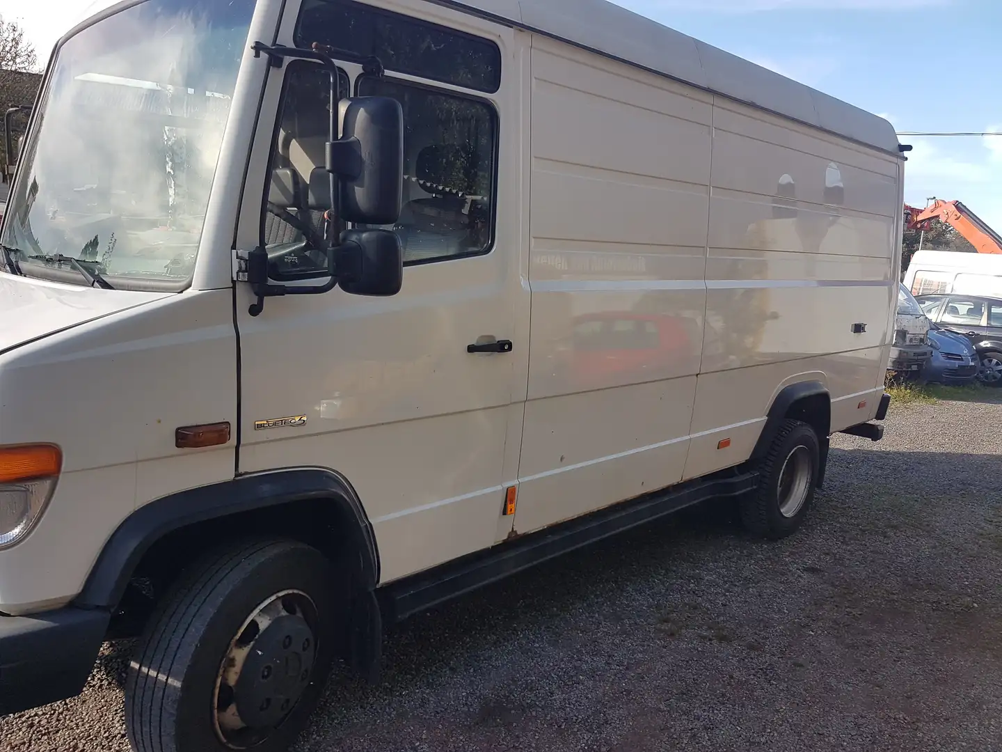 Mercedes-Benz Vario HKA / 816 D         OM 904 LA Alb - 2