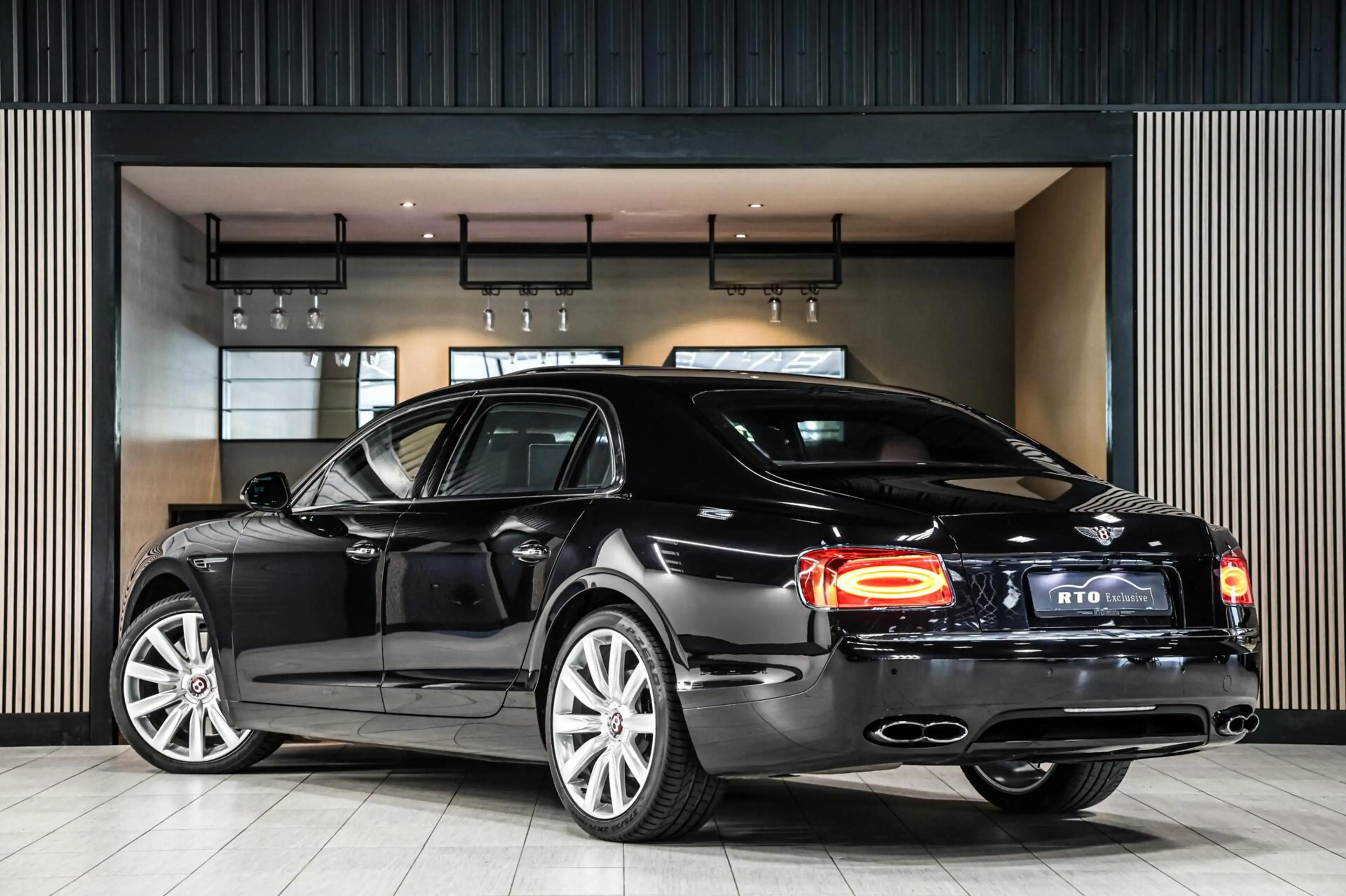 Bentley Flying Spur 4.0 V8|Massage V+A|ACC|Luchtvering — photo 3