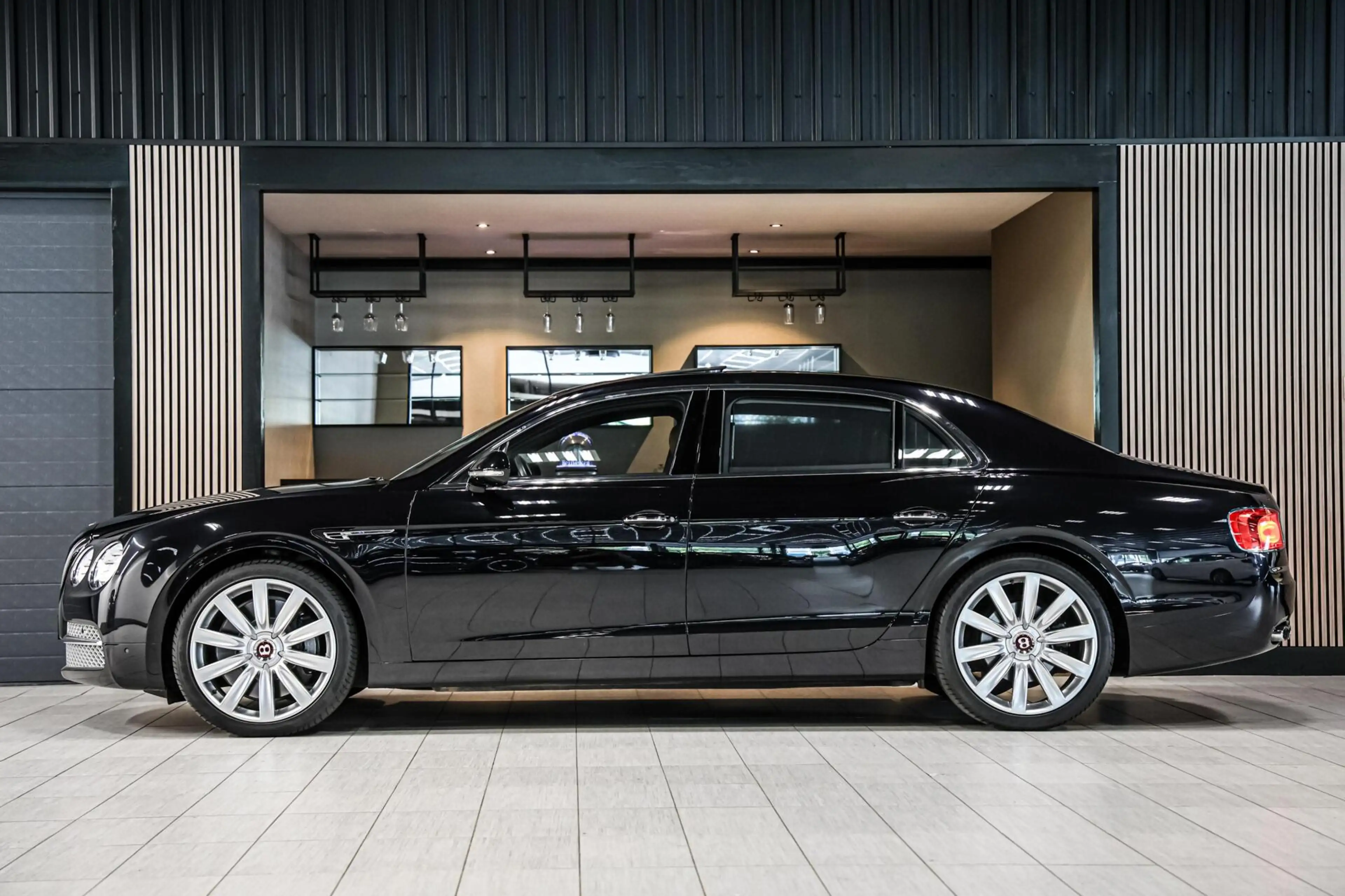Bentley Flying Spur 4.0 V8|Massage V+A|ACC|Luchtvering — photo 7