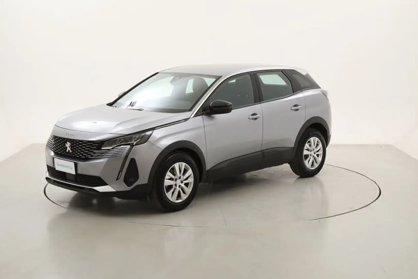 Peugeot 3008 Active Pack 1.2 Benzina 131CV Grigio - 1