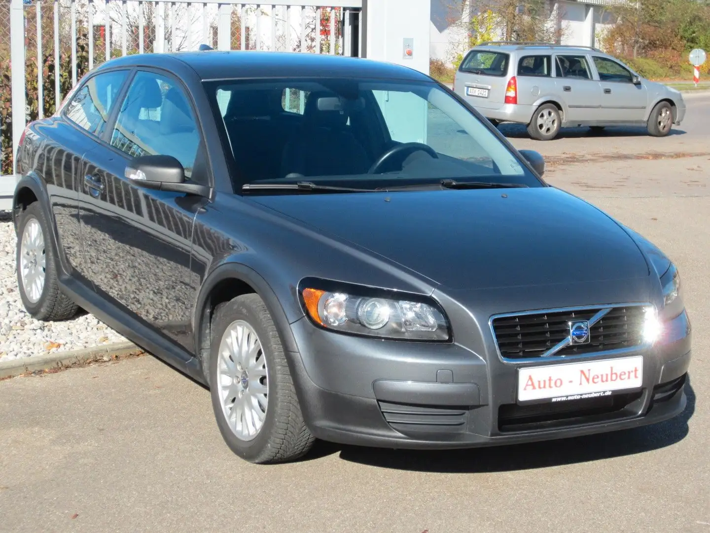 Volvo C30 Kinetic Grijs - 1
