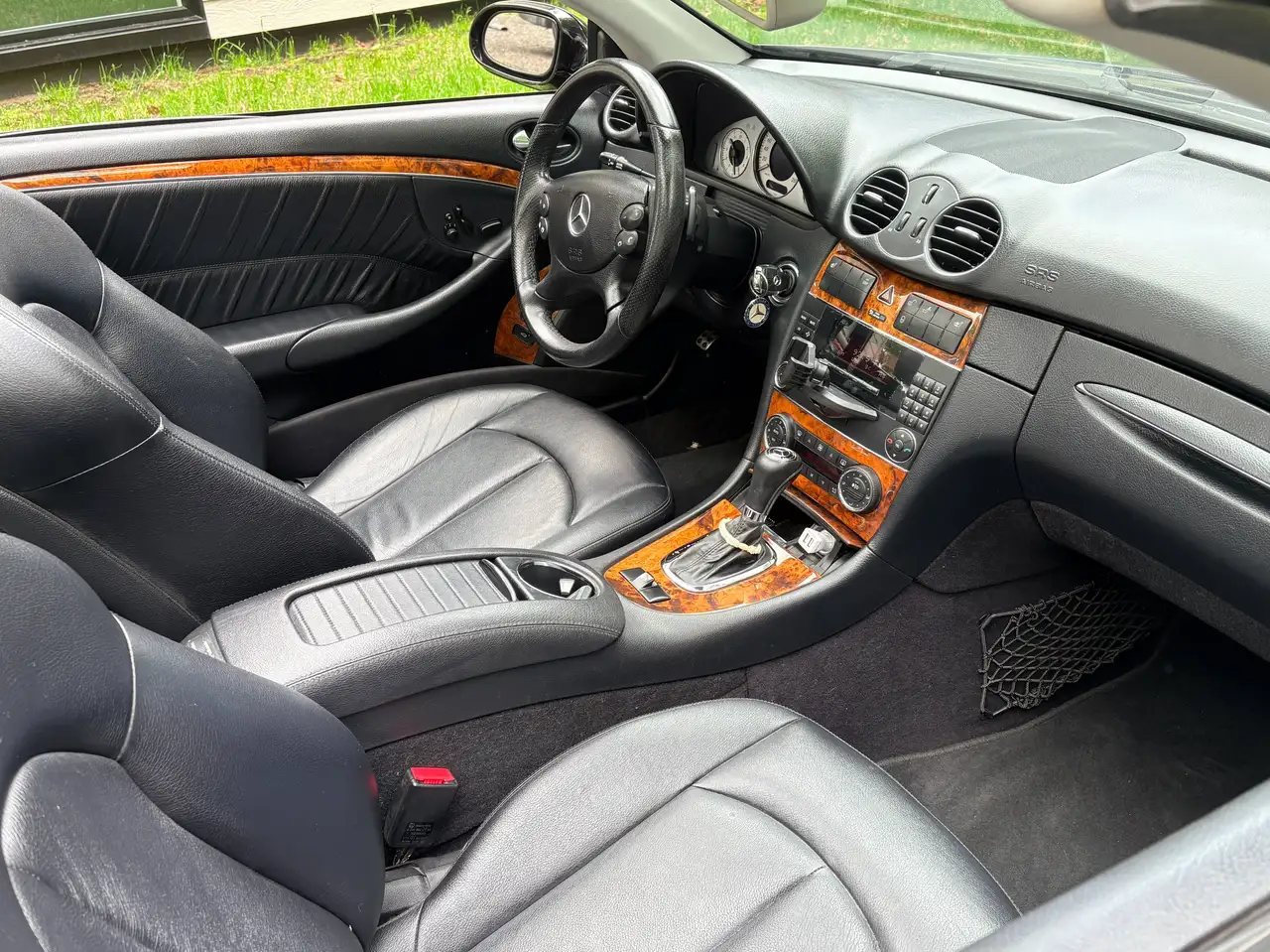 Mercedes-Benz CLK снимка Mercedes-Benz CLK
