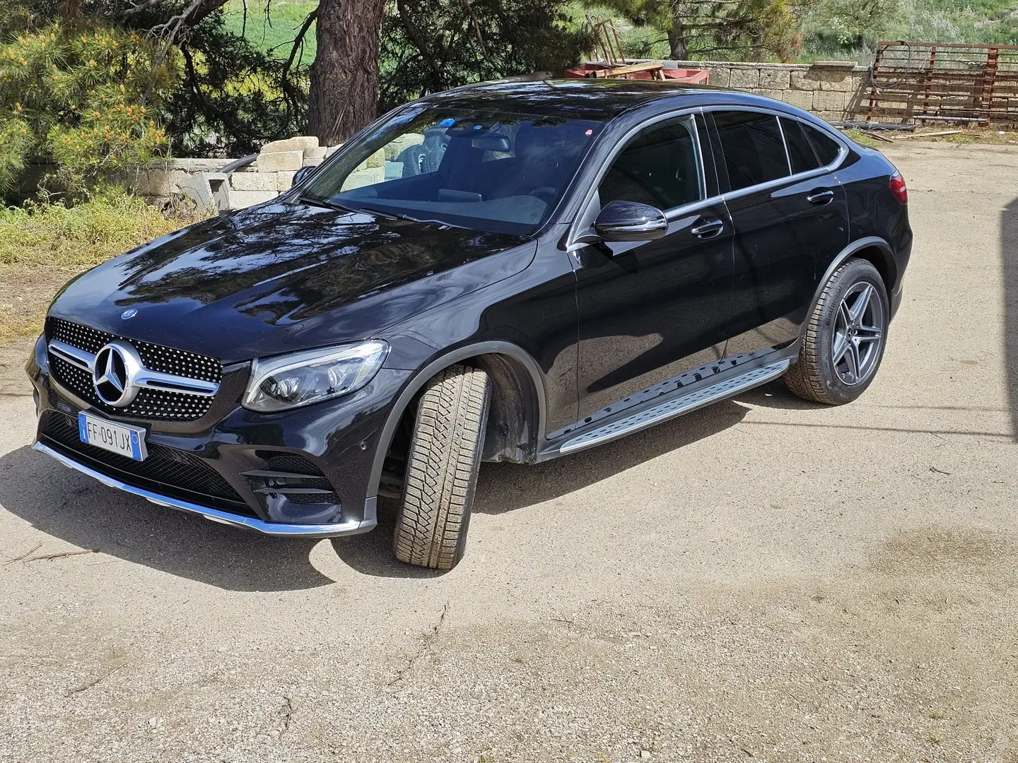 Mercedes-Benz GLC 250 d Premium 4matic auto Schwarz - 2