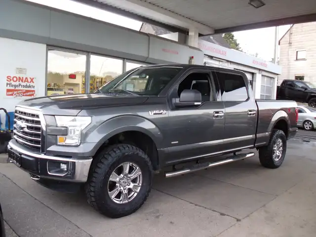 Ford F 150 XLT  3.5 V 6 4x4 / LEDER / KAMERA / NAVI / KLIMA