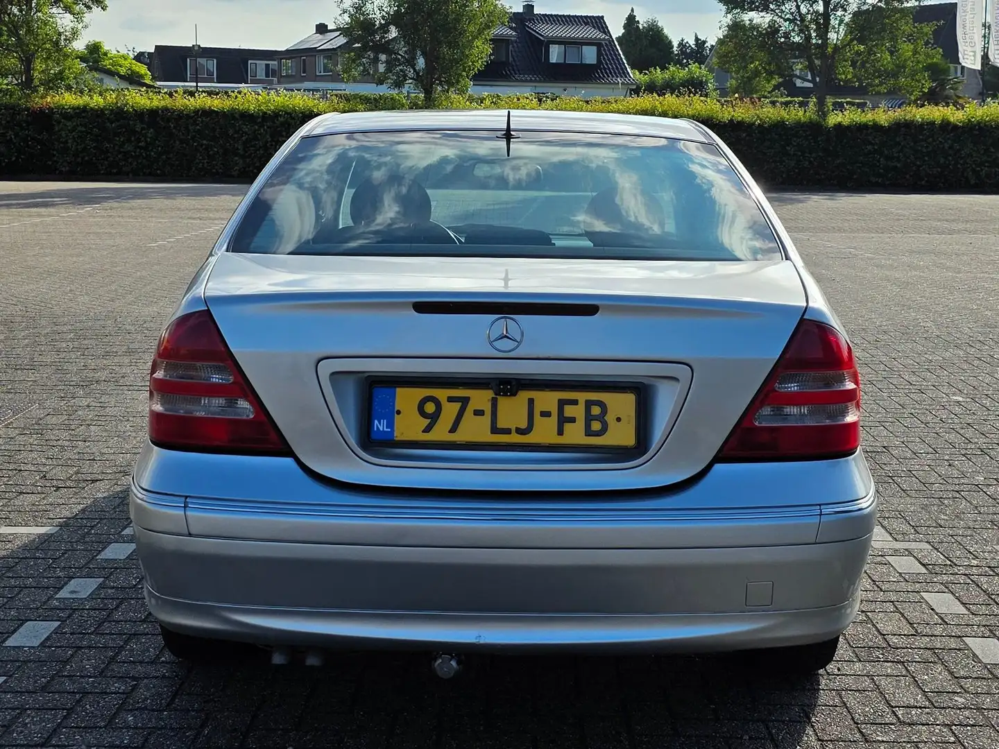Mercedes-Benz C 180 C 180 Elegance Grijs - 2