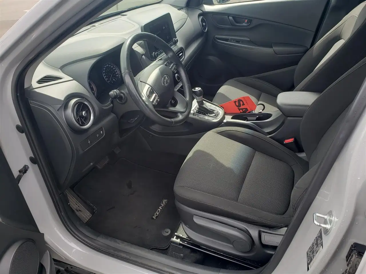 Hyundai KONA photo Hyundai KONA